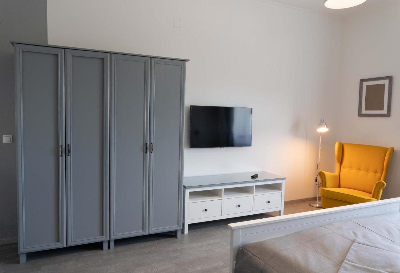 Kunfoglalas Apartmanhaz Апартаменты *